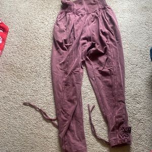 Free people mauve jogger pants.